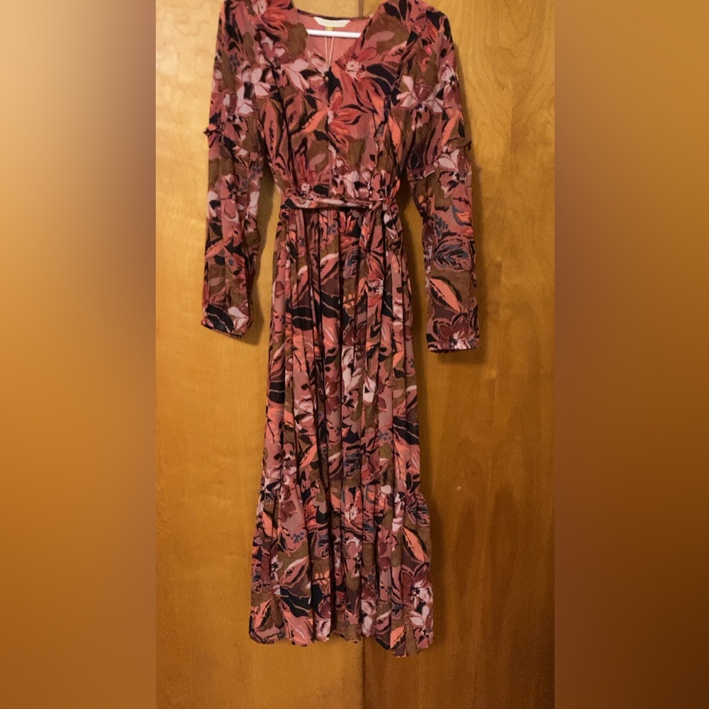 Downeast Priya Multi Floral Chiffon Maxi Dress in Deep Rose size Medium NWT's